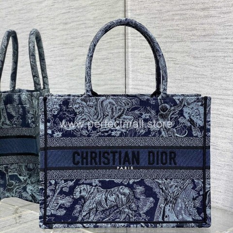 DIOR 디올 DIOR BOOK TOTE 미디엄 백 M1296ZEBL_M49E 361828